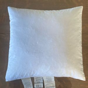 Pottery Barn White Duck Feathers Pillow Insert
